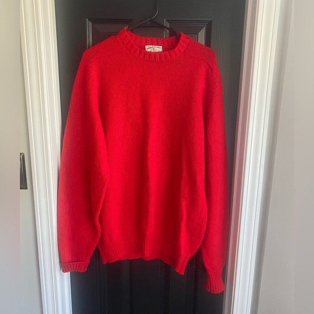 Roderick by St. John’s  100% Wool Red Cable Sweater-Size 42